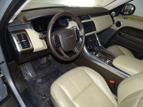 Used 2018 Land Rover Range Rover Sport SE AWD/4WD image 23