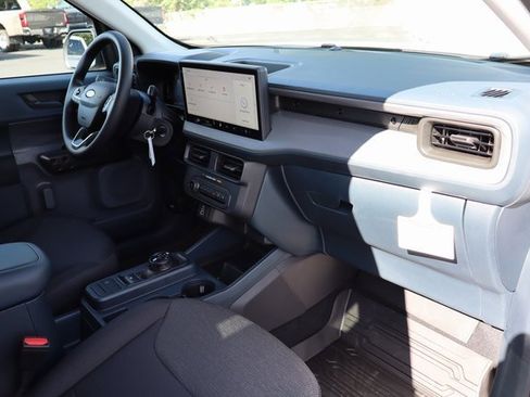 New 2025 Ford Maverick XL image 31