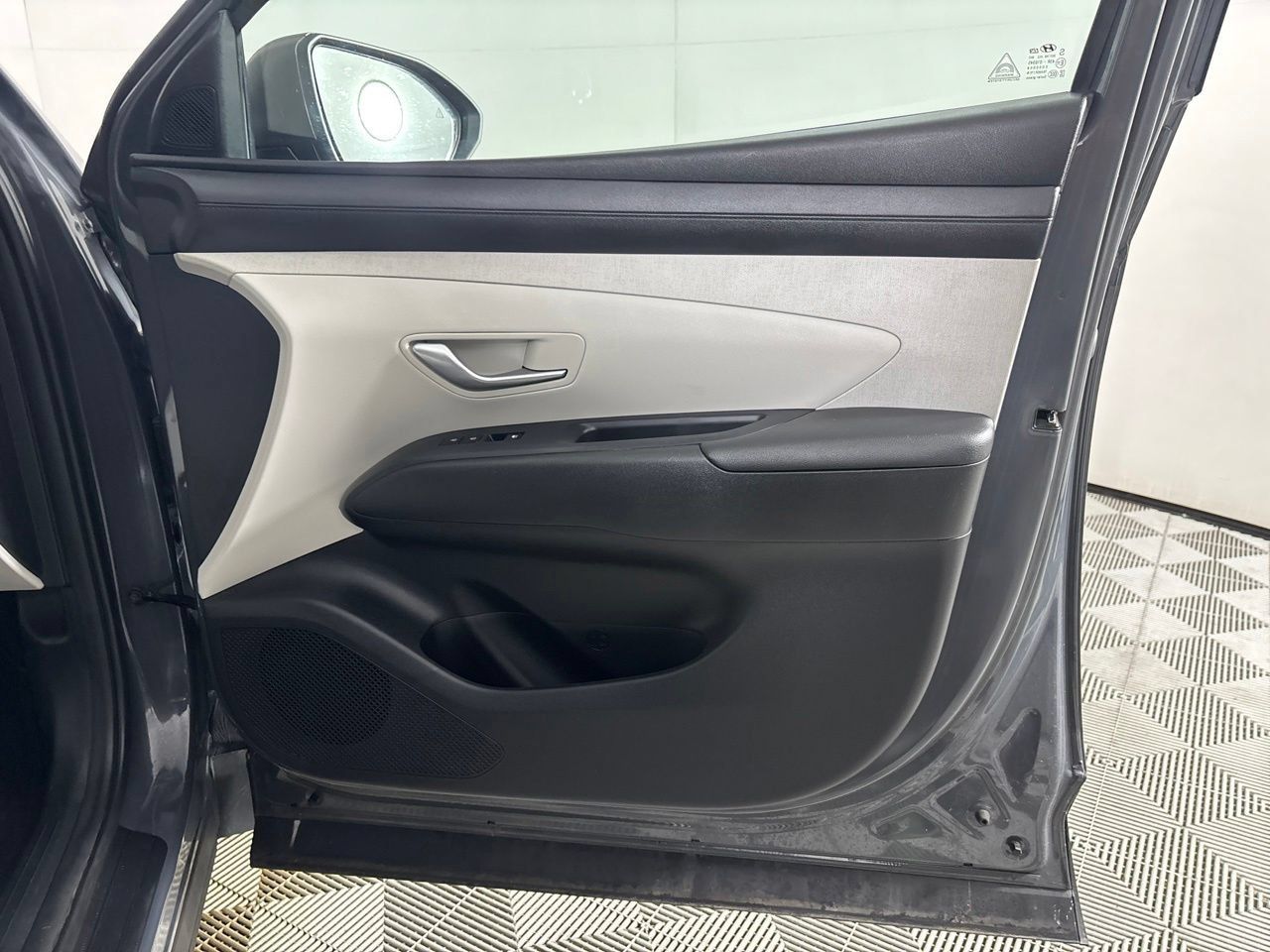 Used 2025 Hyundai Tucson SEL FWD image 31
