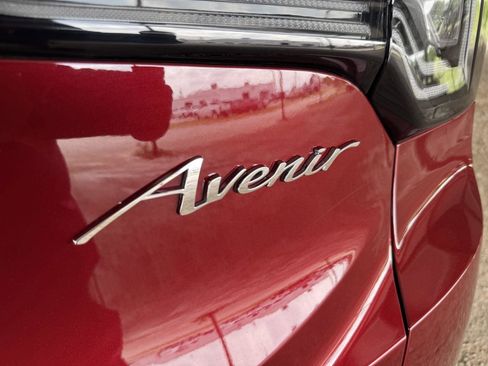 Used 2024 Buick Encore GX Avenir w/ Avenir Technology Package FWD image 45