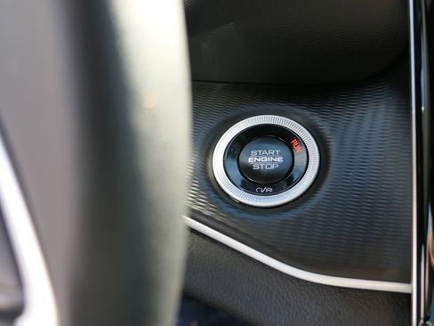 Used 2025 Jeep Grand Cherokee Altitude image 14