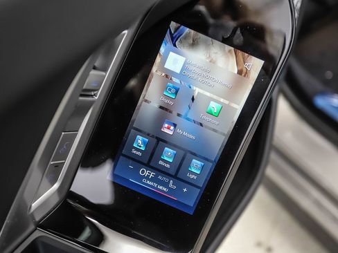 Used 2025 BMW 760i xDrive 760i xDrive w/ Executive Package image 21