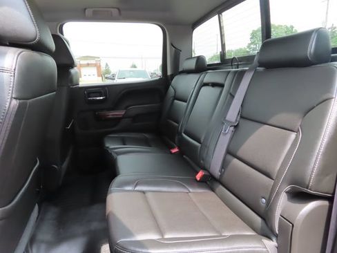 Used 2017 GMC Sierra 1500 SLT AWD/4WD image 23