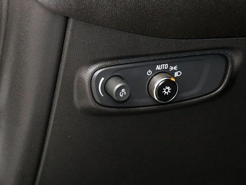 Used 2024 Chevrolet Equinox LT w/ LPO, Floor Liner Package image 24