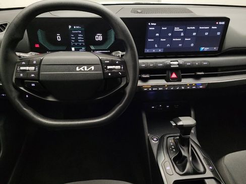 Used 2025 Kia K4 FWD image 22
