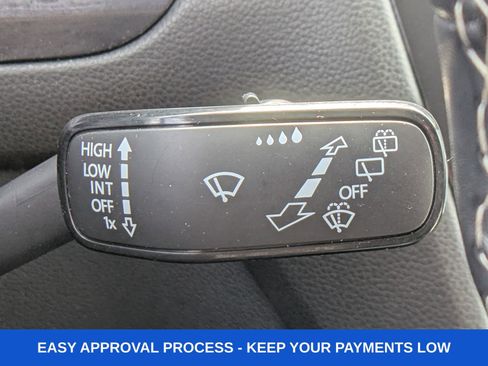 Used 2024 Volkswagen Tiguan Wolfsburg Edition image 40