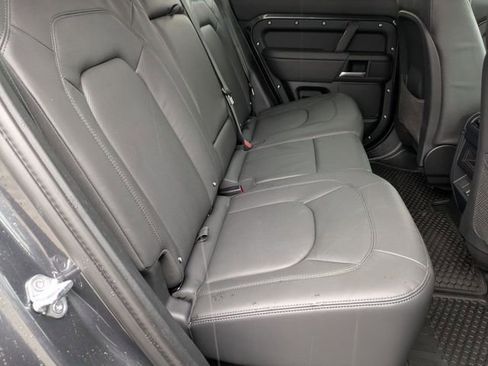 New 2026 Land Rover Defender 110 X-Dynamic SE image 17