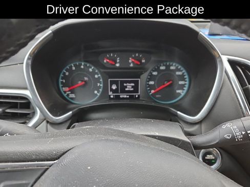 Used 2018 Chevrolet Equinox LT image 12