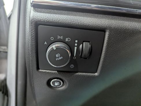 Used 2021 Jeep Grand Cherokee Limited w/ Premium Lighting Group image 13