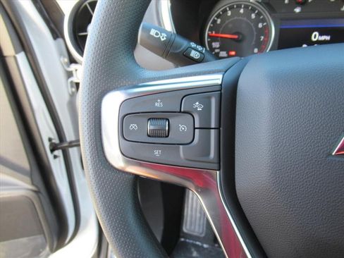 New 2025 Chevrolet Blazer LT image 17