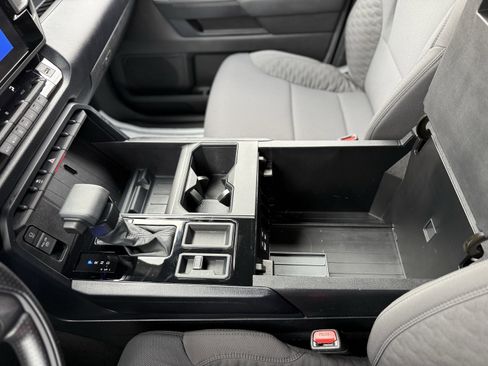 Used 2025 Toyota Tundra SR image 21