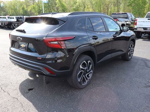 New 2026 Chevrolet Trax RS FWD image 25