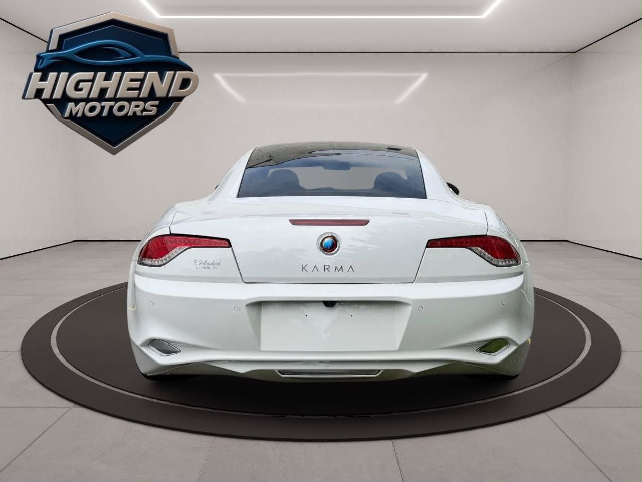 Used 2018 Karma Revero Luxury RWD image 5