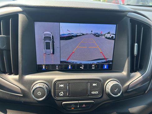Used 2023 GMC Terrain AT4 w/ Tech Package AWD/4WD image 26
