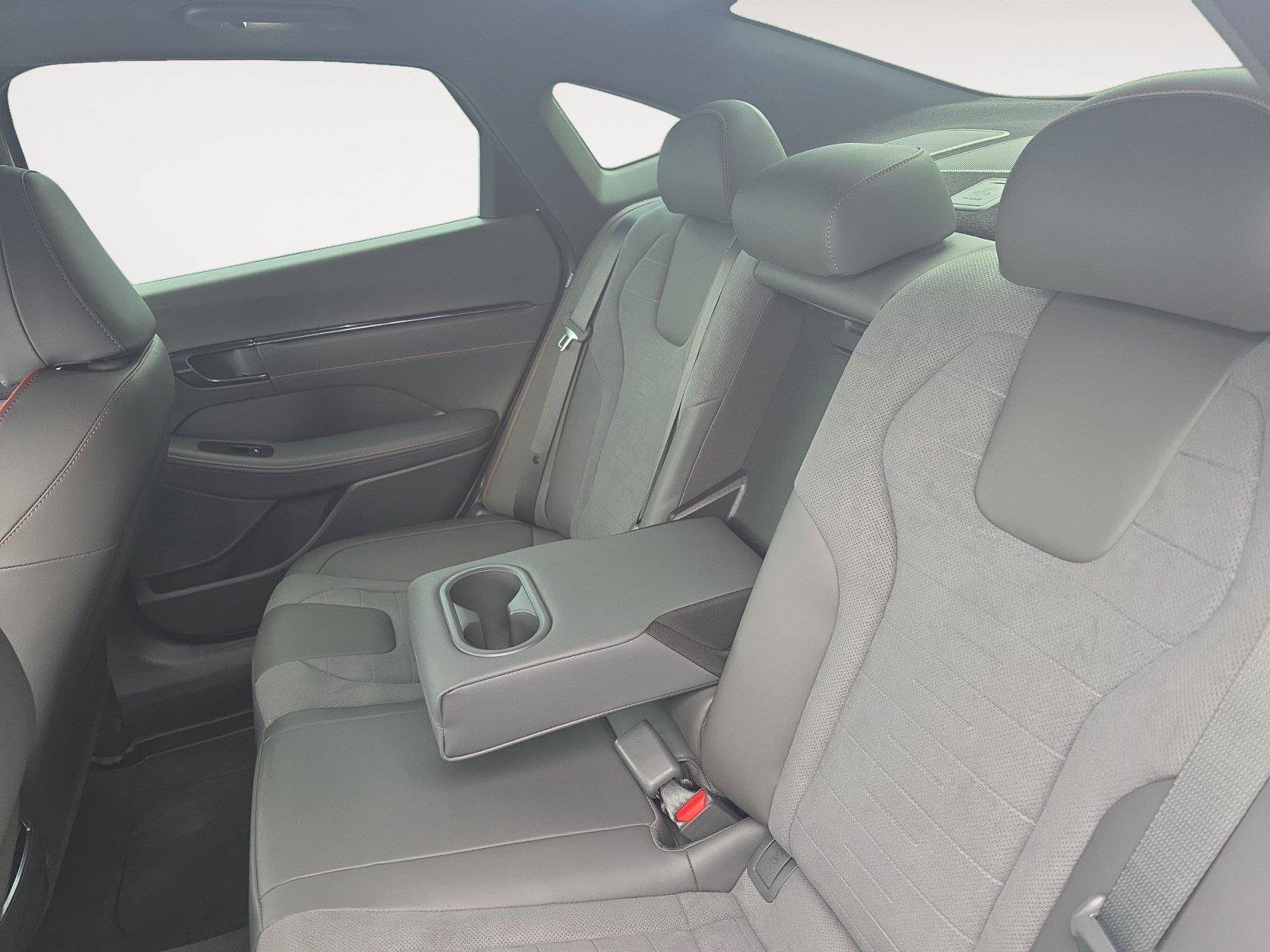 Used 2025 Hyundai Sonata N Line FWD image 11