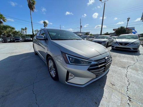Used 2020 Hyundai Elantra SEL FWD image 5