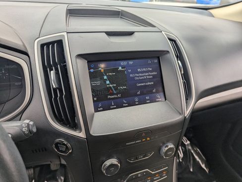 Used 2020 Ford Edge SEL AWD/4WD image 23