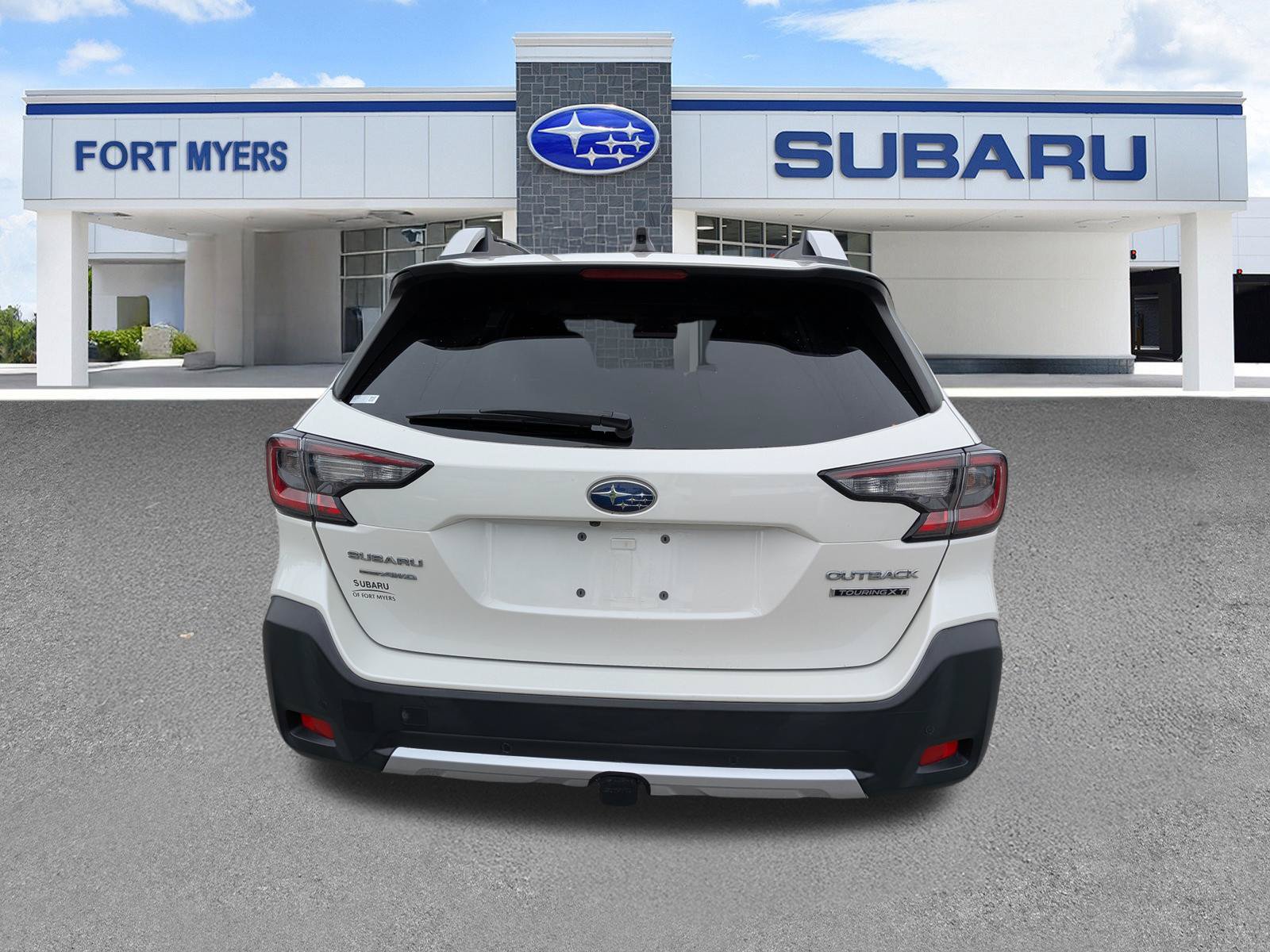 Certified 2023 Subaru Outback Touring XT AWD/4WD image 5