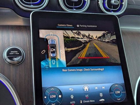 Used 2026 Mercedes-Benz GLC 300 4MATIC image 12