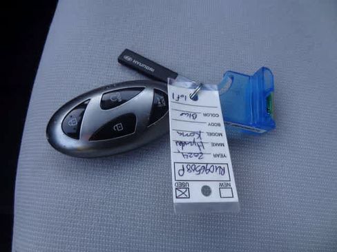 Used 2024 Hyundai Kona SEL AWD/4WD image 34