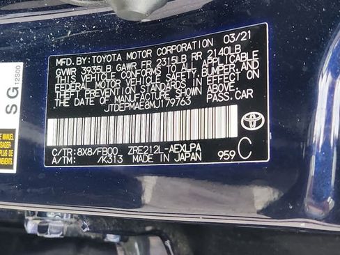 Used 2021 Toyota Corolla LE image 34