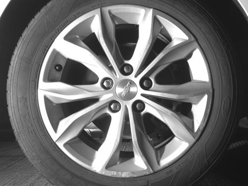 Used 2024 Chevrolet Malibu LT image 22