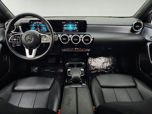 Used 2020 Mercedes-Benz A 220 image 21