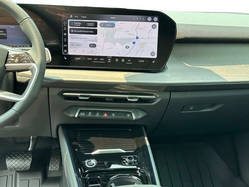 New 2026 Audi Q3 quattro 2.0T AWD/4WD image 18