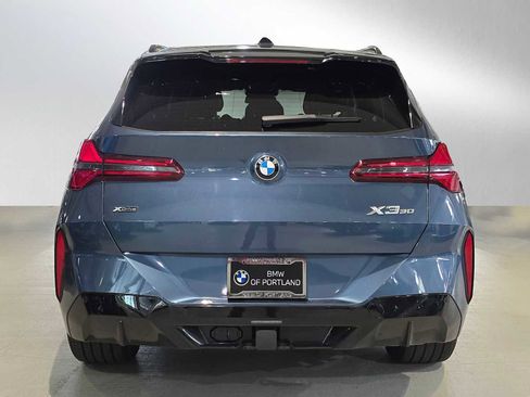 Used 2025 BMW X3 xDrive30i w/ Premium Package AWD/4WD image 4