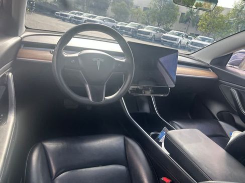 Used 2020 Tesla Model 3 Long Range AWD/4WD image 6