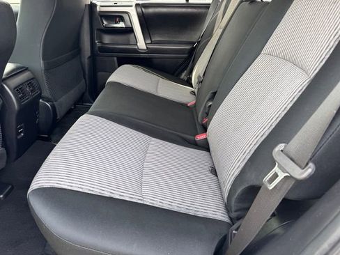 Used 2015 Toyota 4Runner SR5 image 11