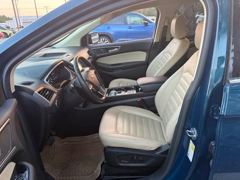 Used 2020 Ford Edge SEL FWD image 9