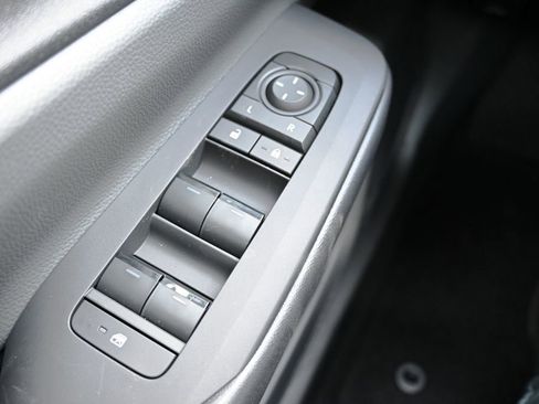 New 2026 Toyota Prius LE image 24