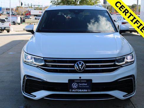 Certified 2023 Volkswagen Tiguan SEL R-Line image 2