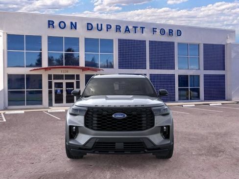 Used 2026 Ford Explorer ST-Line w/ ST-Line Street Pack AWD/4WD image 7