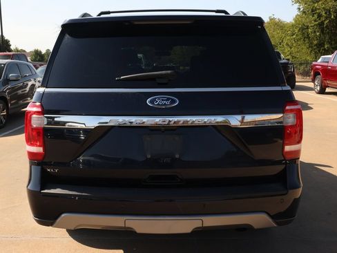Used 2021 Ford Expedition XLT RWD image 6