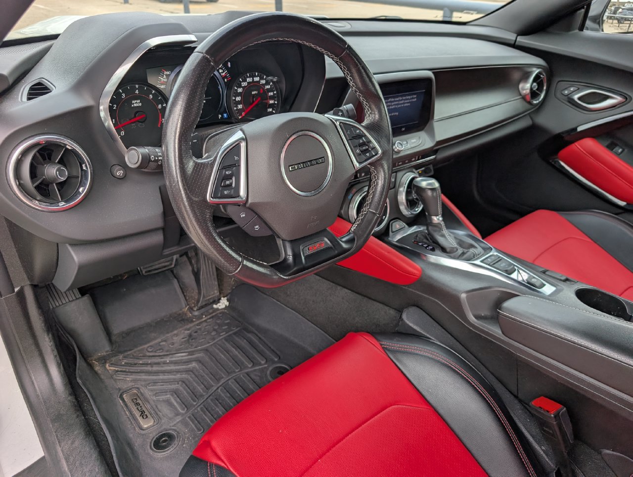 Used 2022 Chevrolet Camaro SS w/ Redline Edition RWD image 10