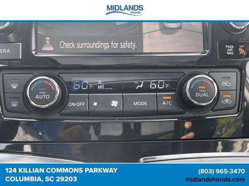 Used 2023 Nissan Maxima Platinum w/ Sport Mat Group FWD image 29