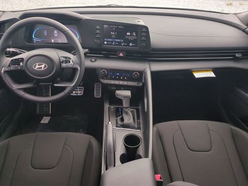 New 2026 Hyundai Elantra Sport image 16