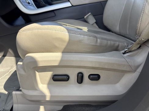 Used 2012 Ford Edge SEL FWD image 8
