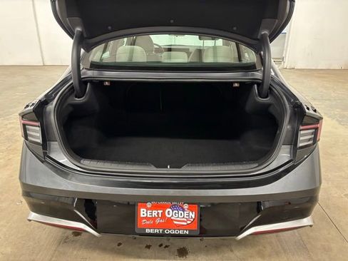 Used 2025 Hyundai Sonata SEL image 23