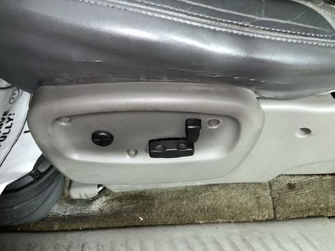Used 2002 GMC Envoy SLT AWD/4WD image 14