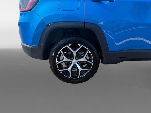 Used 2024 Jeep Compass Limited AWD/4WD image 11