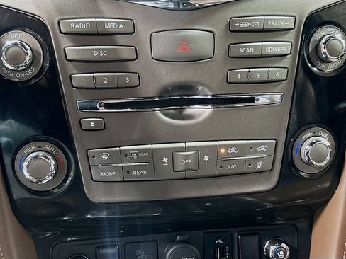 Used 2020 Nissan Armada Platinum w/ Platinum Reserve Package AWD/4WD image 17