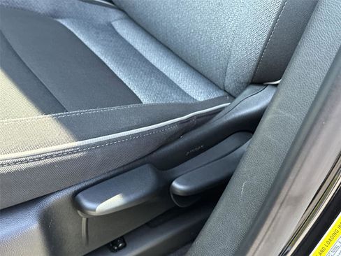 Used 2025 Chevrolet TrailBlazer LT image 14