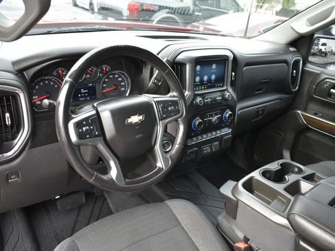 Used 2019 Chevrolet Silverado 1500 LT w/ Texas Edition image 10