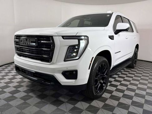 New 2026 GMC Yukon Elevation image 6