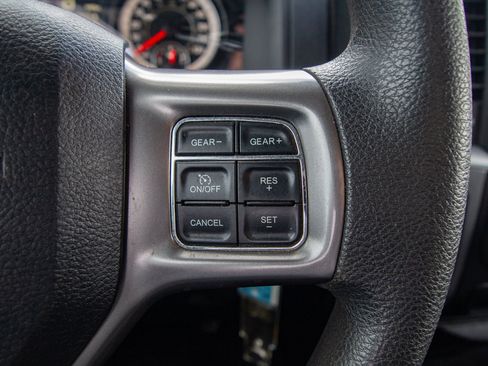 Used 2024 RAM 1500 Classic SLT AWD/4WD image 23