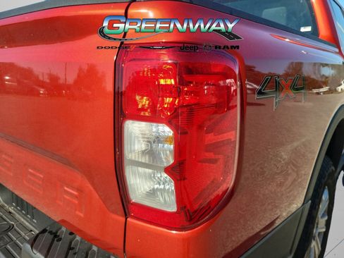 Used 2024 Ford Ranger XL image 7