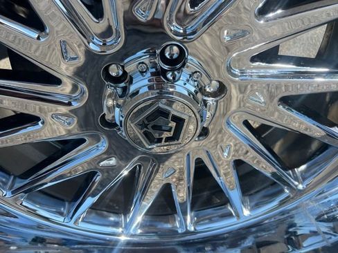Used 2019 RAM 1500 Limited AWD/4WD image 4